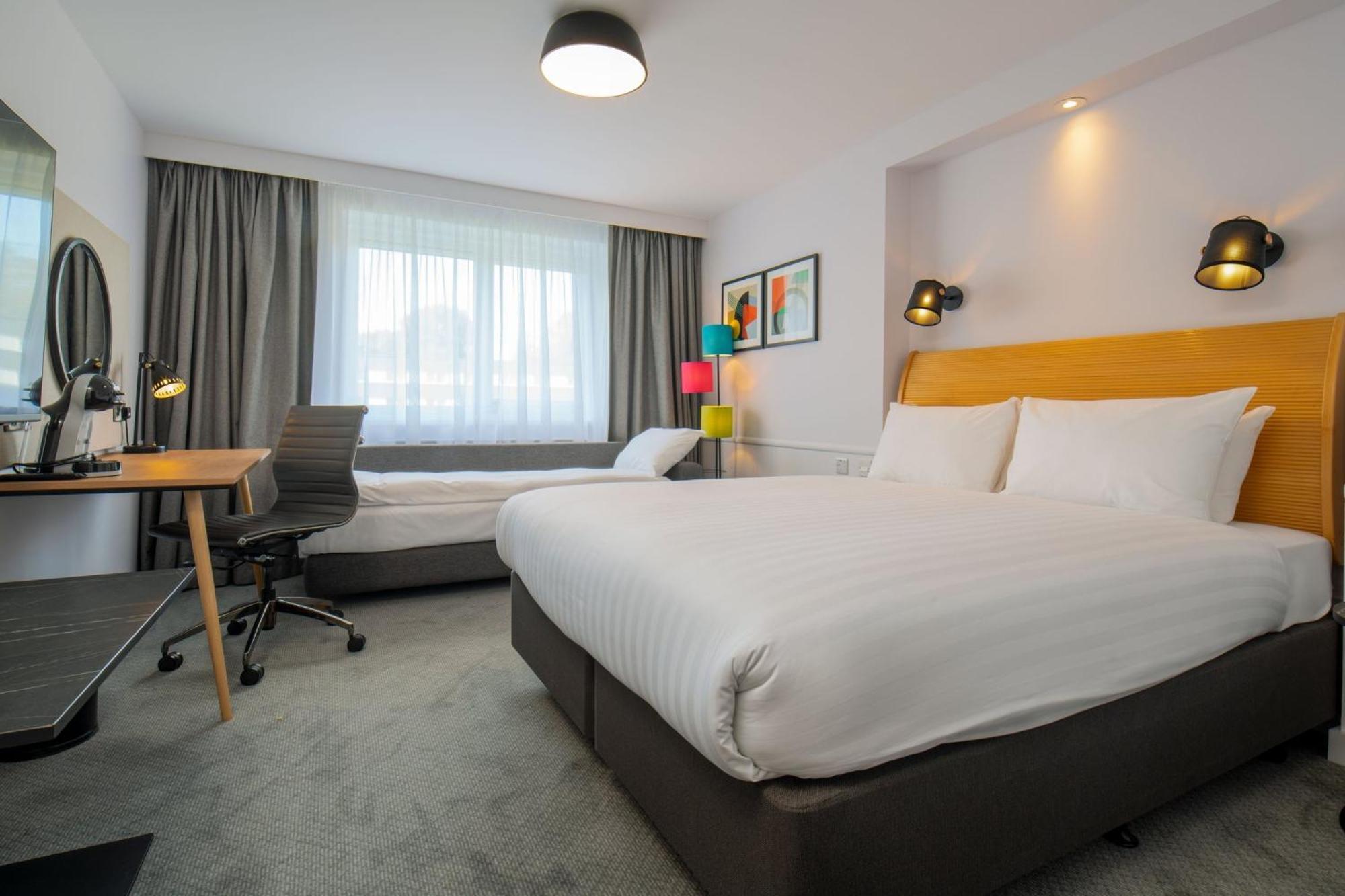 Holiday Inn Bristol Filton By Ihg Winterbourne Esterno foto